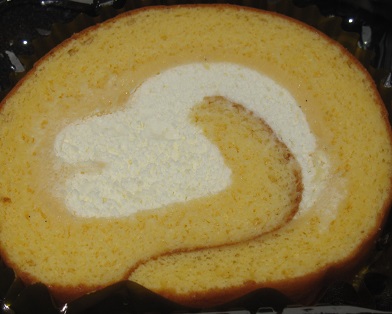 北海道産濃厚クリーム至福のロールケーキ